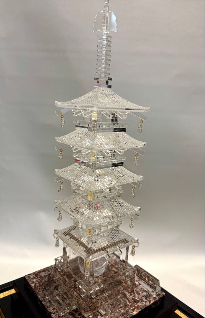 #伝統工芸士 田中保山作 水晶製 『五重塔』　オブジェ　彫刻