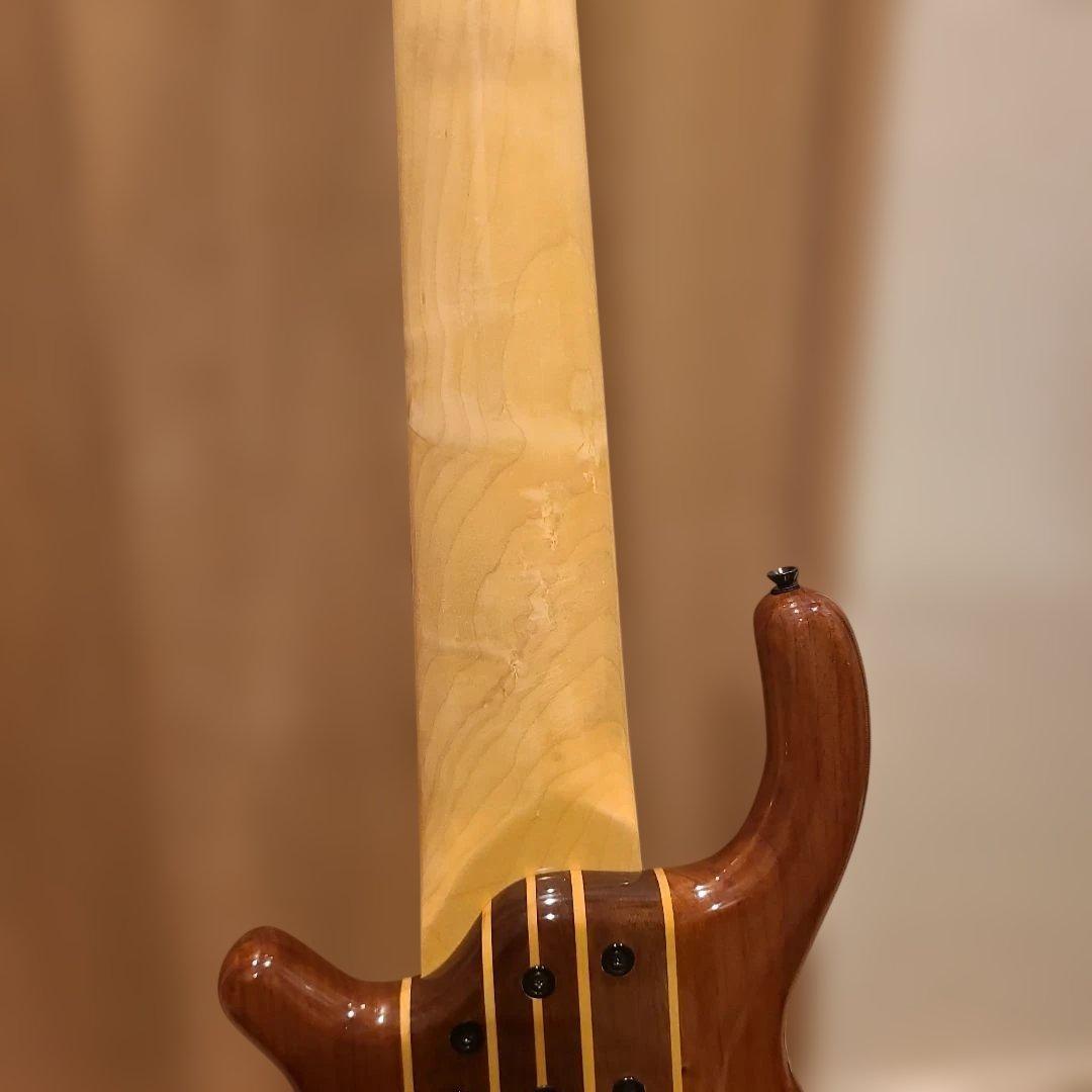 ✨美品✨Bruce Wei 7弦ベース ハードケース付き