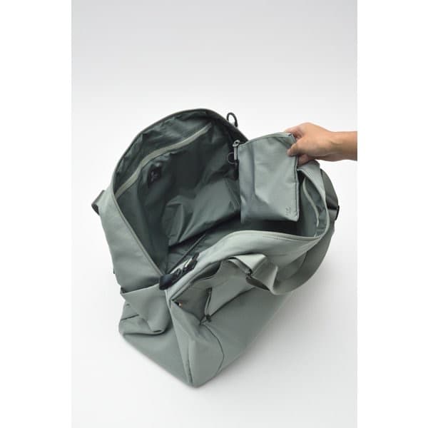 MILESTO Hutte ボストンバッグヒュッテ　アッシュグリーン　35L