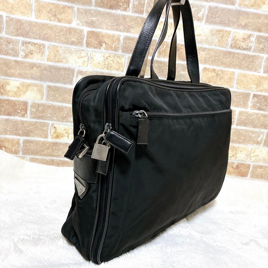 PRADA プラダ　ビジネスバッグ　ブリーフケース　トライアングルロゴ　ナイロン