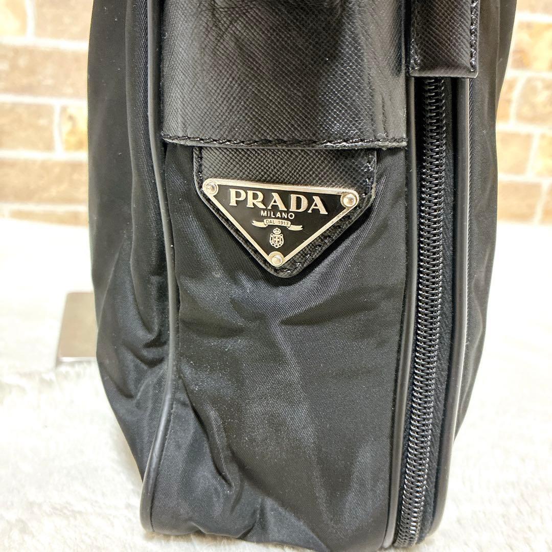 PRADA プラダ　ビジネスバッグ　ブリーフケース　トライアングルロゴ　ナイロン