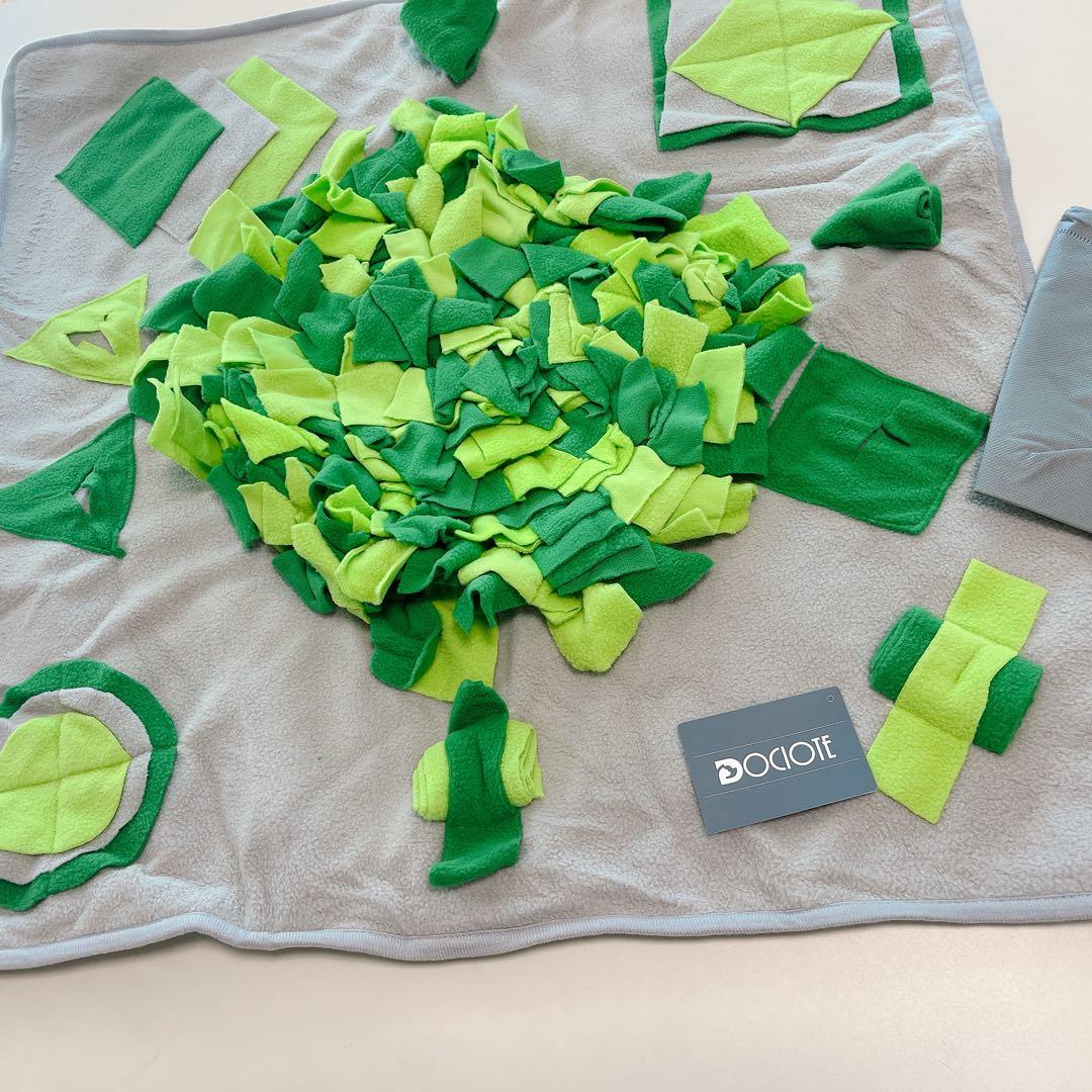 ペットスニッフィングパッド　おもちゃ