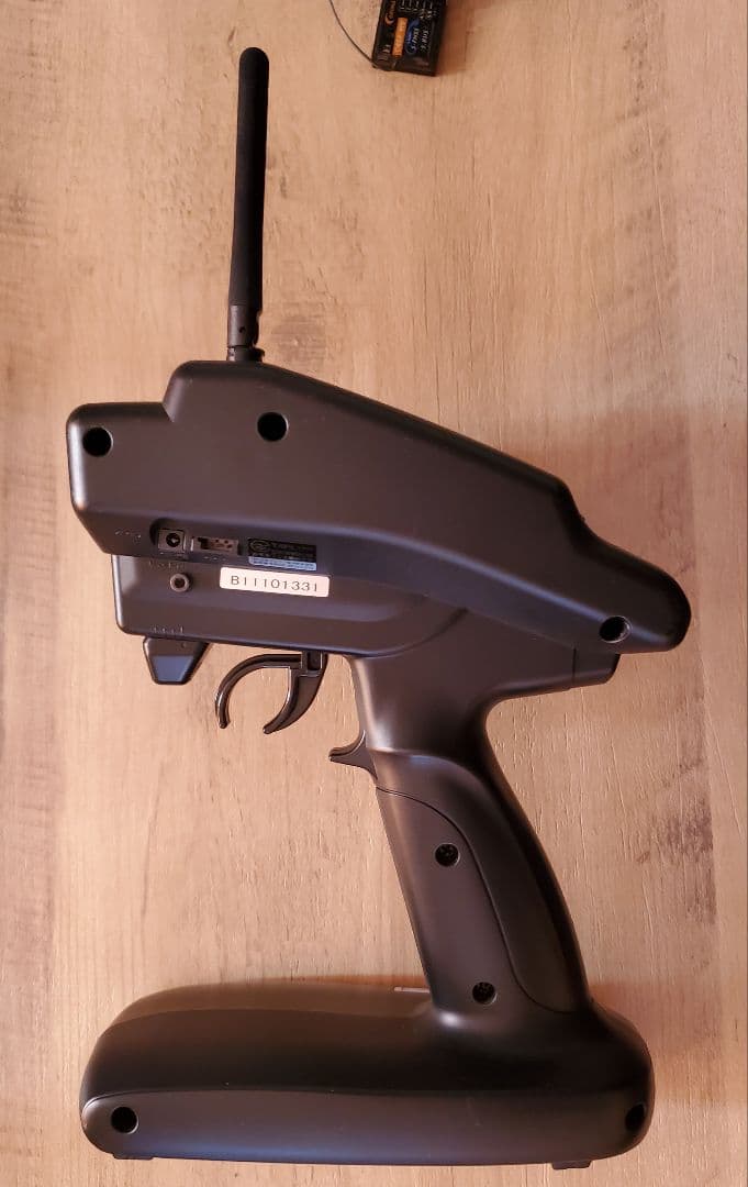 バ*読様 【中古良品】Futaba T4PL &双葉互換CORONA受信機セット