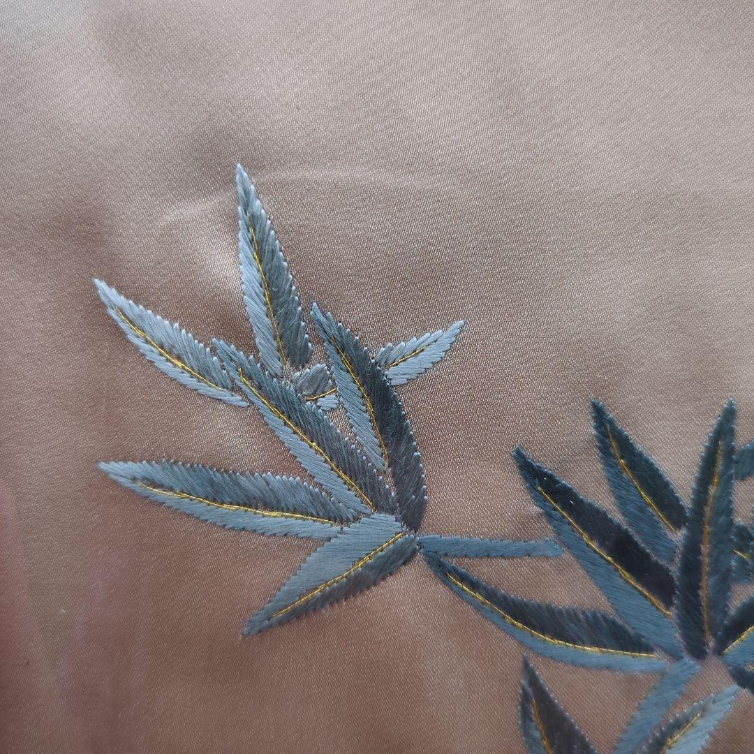 シルク　ハンカチ