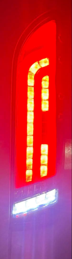 LEDヴァレンティテールランプ スモークタイプ