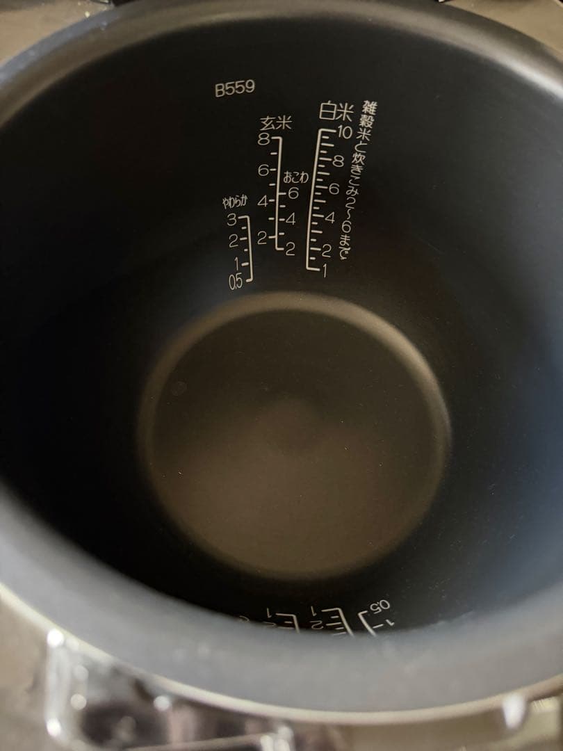 ZOJIRUSHI 象印NW-JU18 圧力IH炊飯ジャー