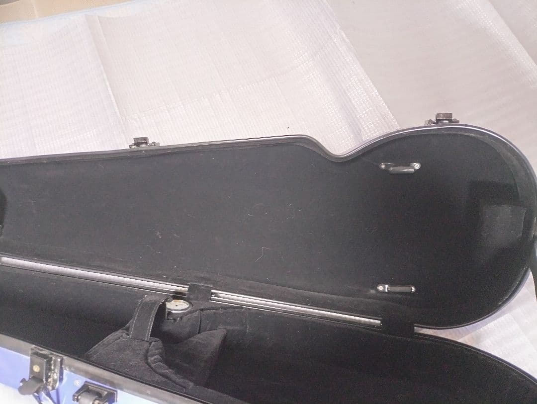 V alente バイオリンケース 　　　4/4サイズ ハードケース青色