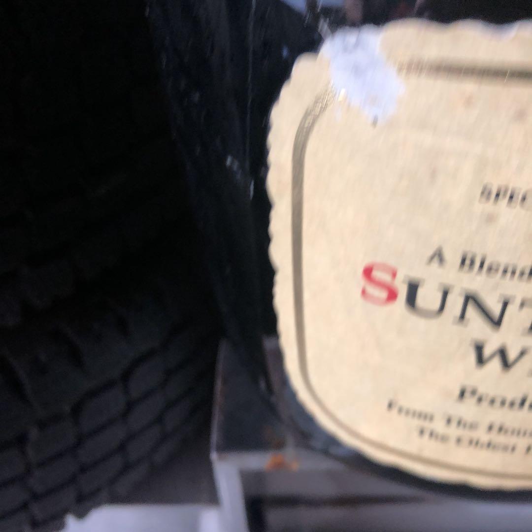 空瓶　サントリーオールド4L