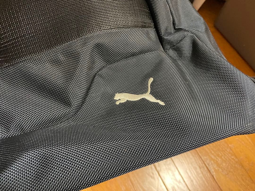 【超希少】F1 レッドブル レーシング 　キャリーバッグ　プーマ製キャスター