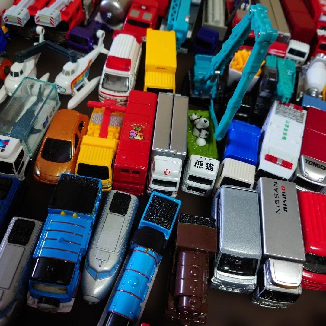 トミカ ミニカーセット　キャリアカー　約85台　カーキャリア　トーマス