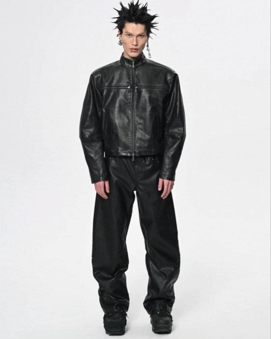 SGW 十字架 ライダースジャケット　レザー　秋　クロスモチーフ