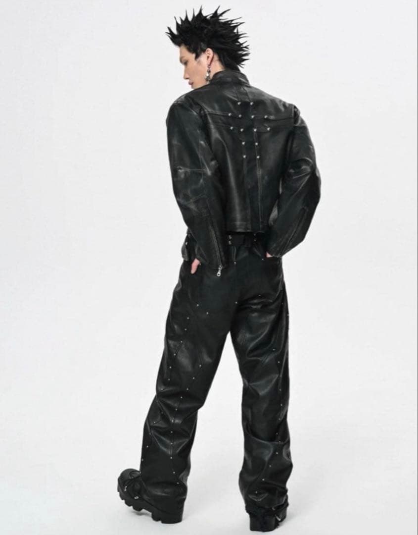 SGW 十字架 ライダースジャケット　レザー　秋　クロスモチーフ