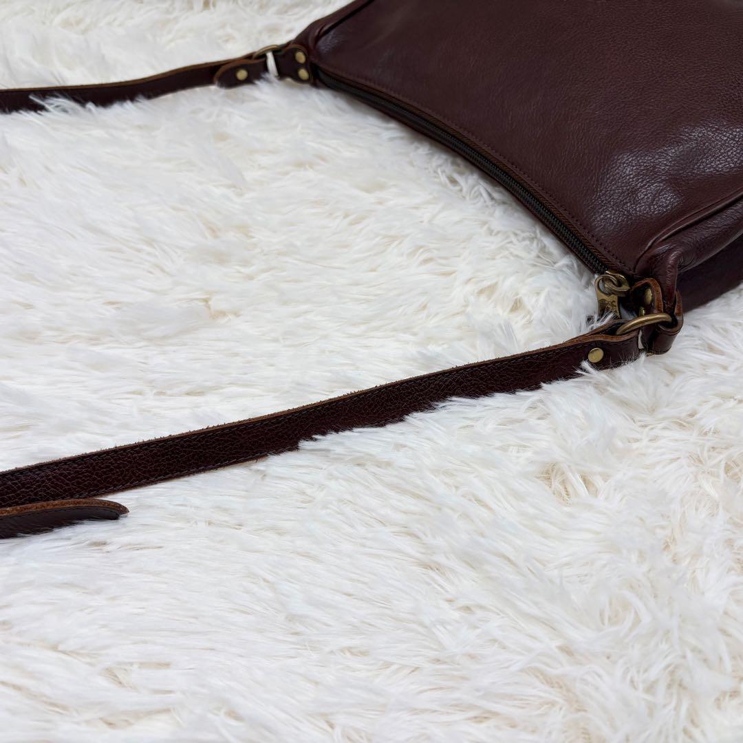 イルビゾンテ ショルダーバッグ ダークブラウン レザー 三日月 イタリア製