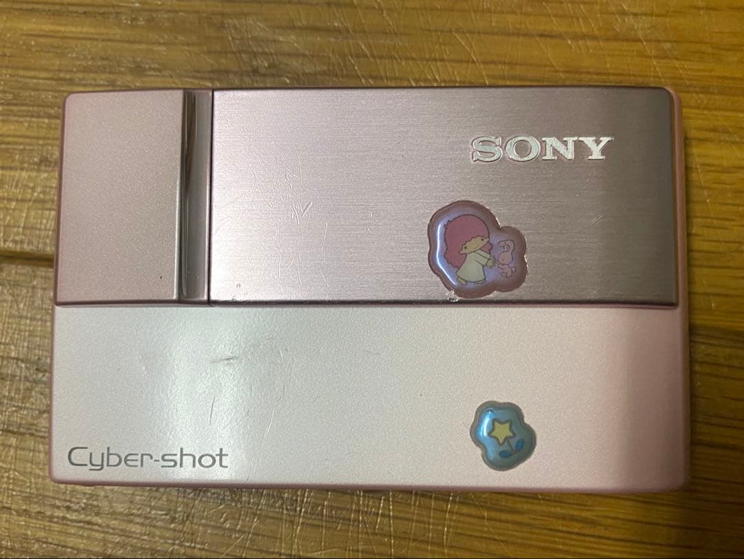 SONY Cyber-shot 7.2MP コンパクトデジタルカメラ