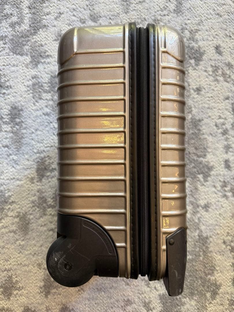 う*た様 RIMOWA サルサ ビジネストロリー 2輪 機内持込み可 25L