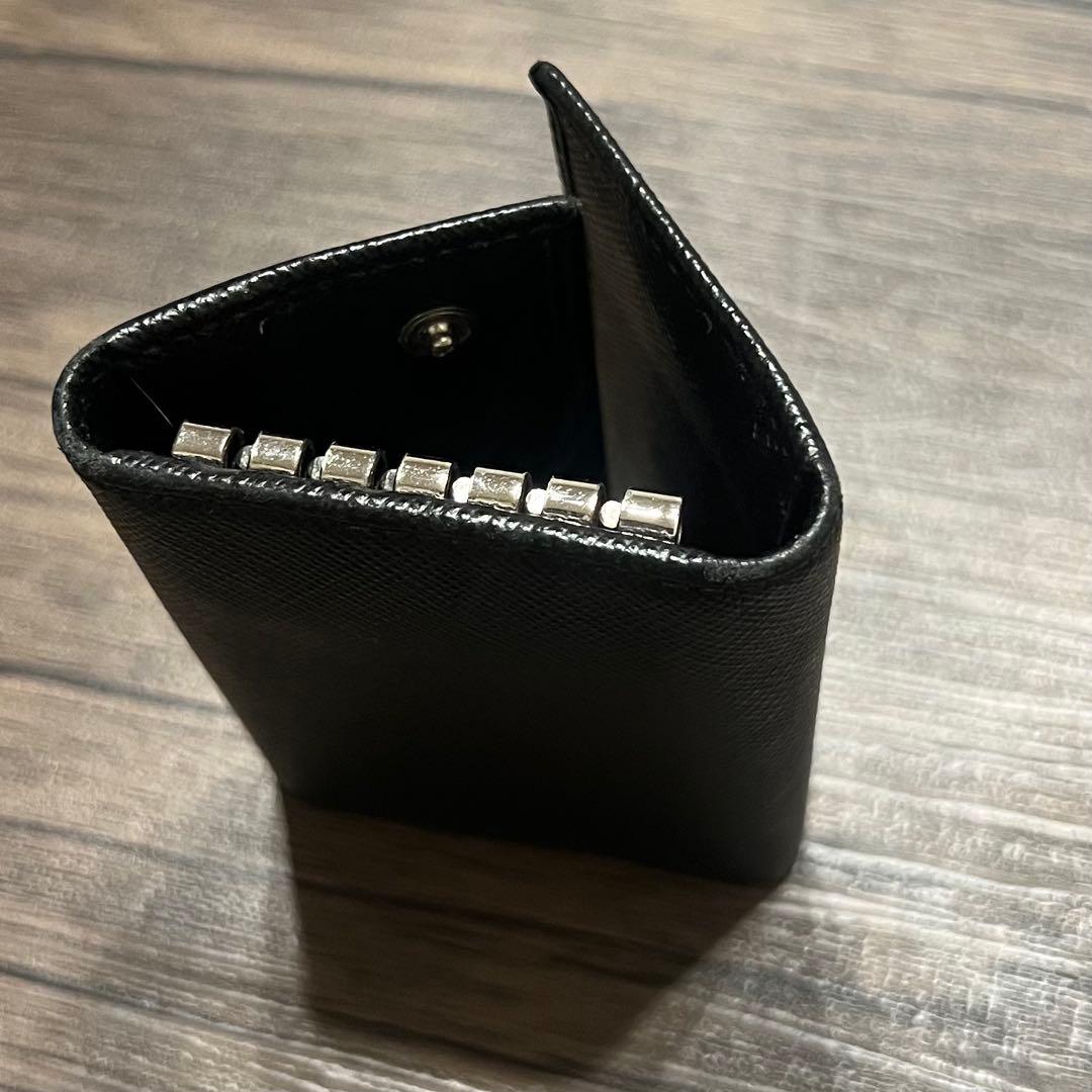 プラダ　サフィアーノ　キーケース