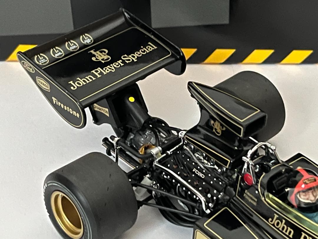 エグゾト 1/18 LOTUS FORD TYPE 72D 1972 #6 箱付