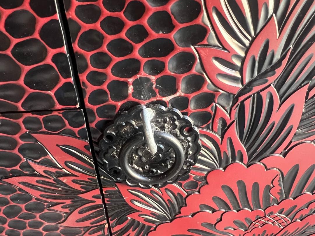 タンス　鎌倉彫　チェスト　CAPIC タンス