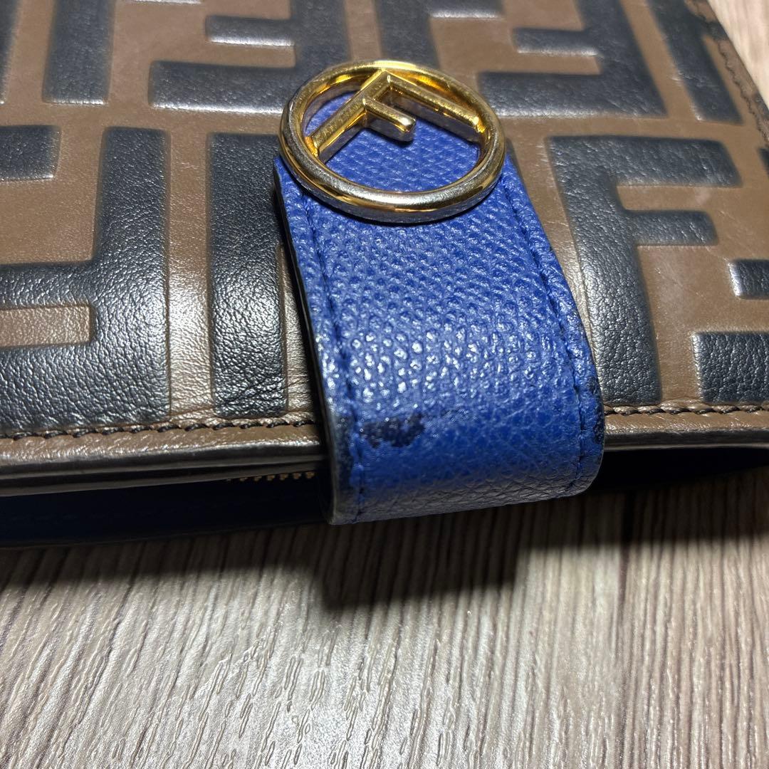 Fendi フェンディ　二つ折り財布 FFロゴ　ブラウン×ブルー　ゴールド金具
