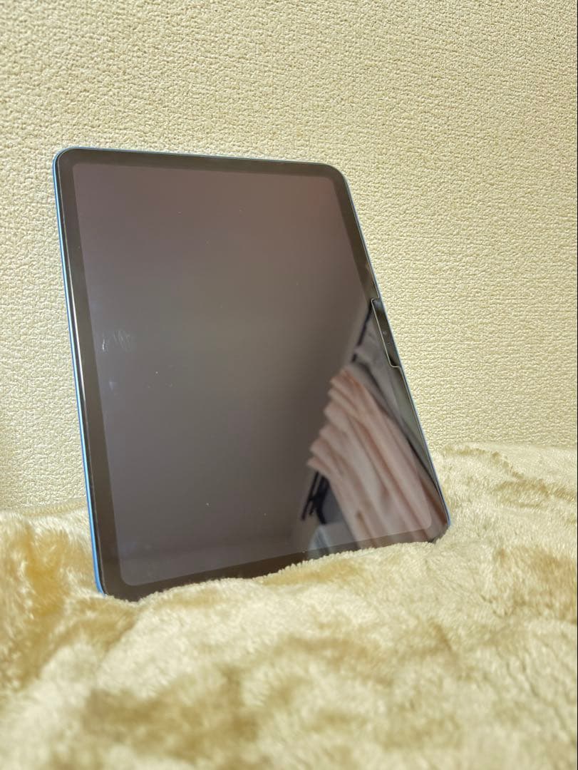 a*e様 おまけ多数 Apple iPad a16 第11世代 青 Wi-Fi