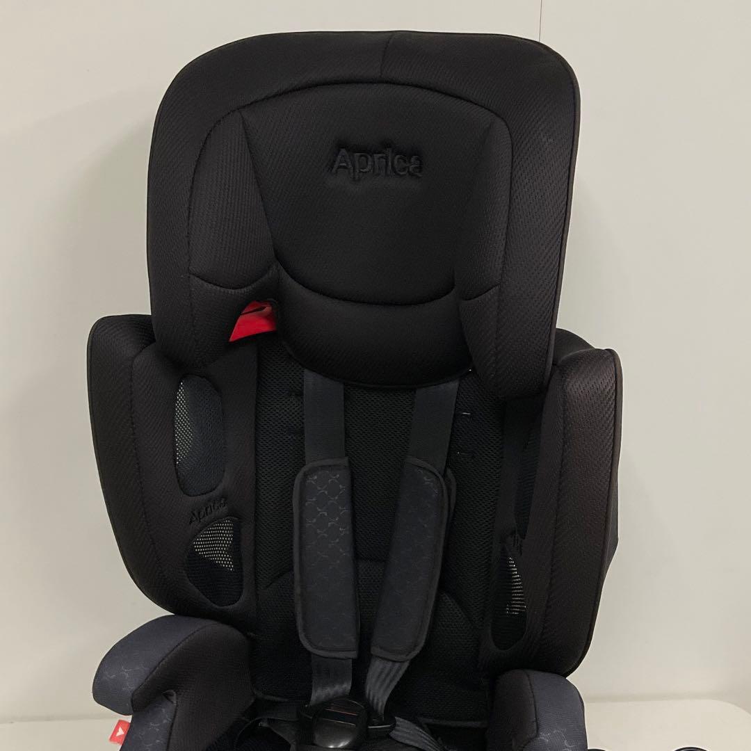 綺麗！アップリカ エアグルーヴ プラス 長く使える♪チャイルド＆ジュニアシート