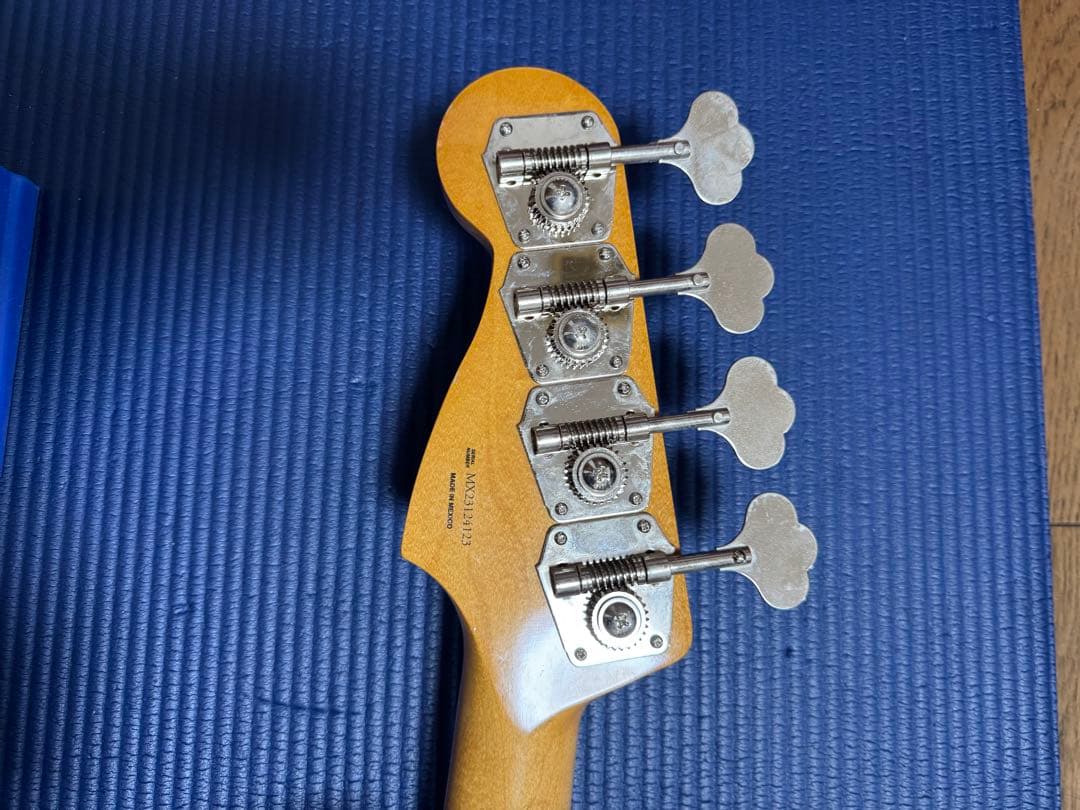 ベース Fender Vintera II 50s Precision Bass