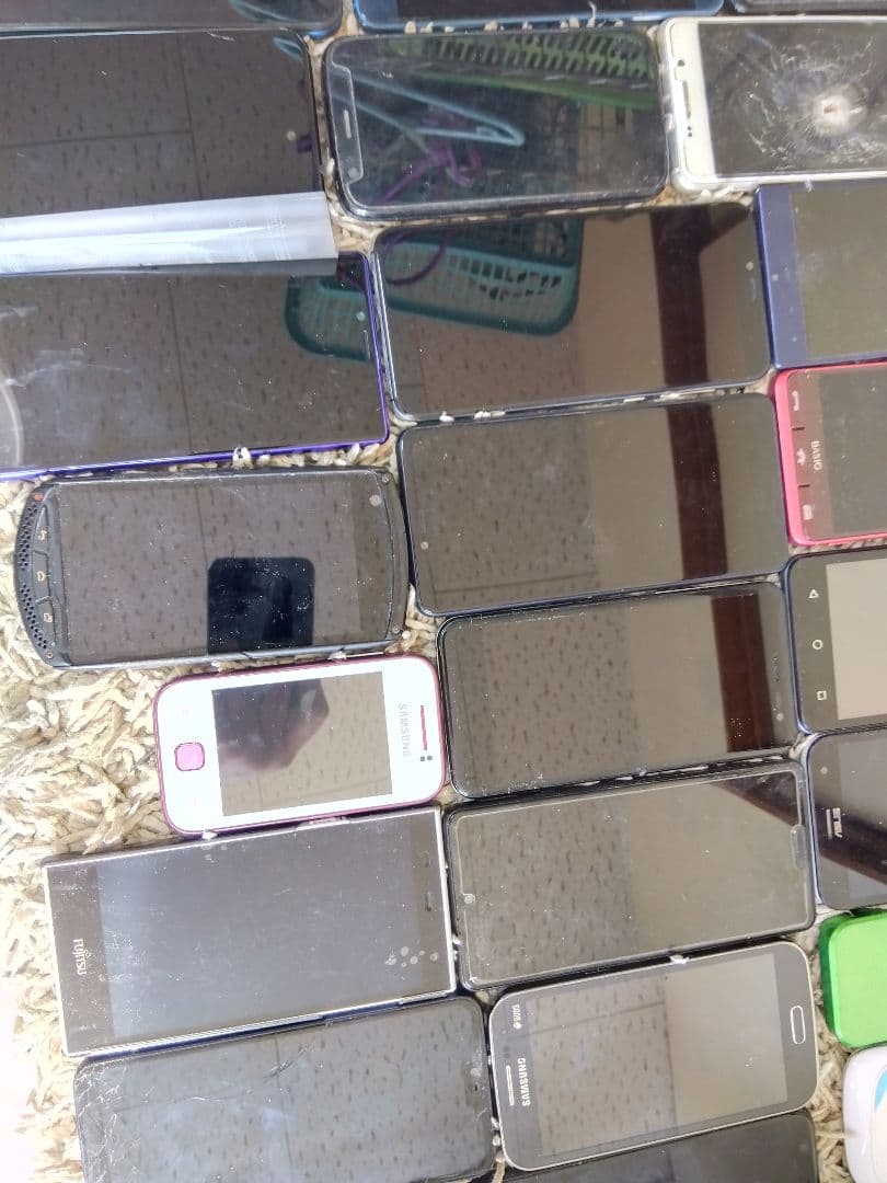 スマホまとめ売りジャンク品