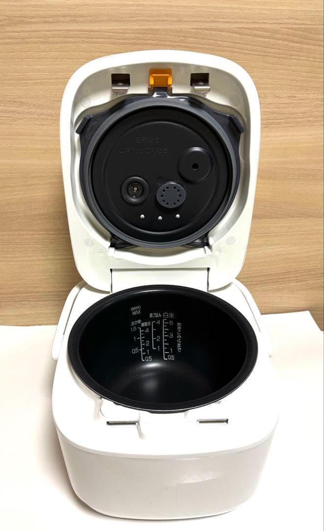 象印　圧力IH炊飯ジャー NW-CB10