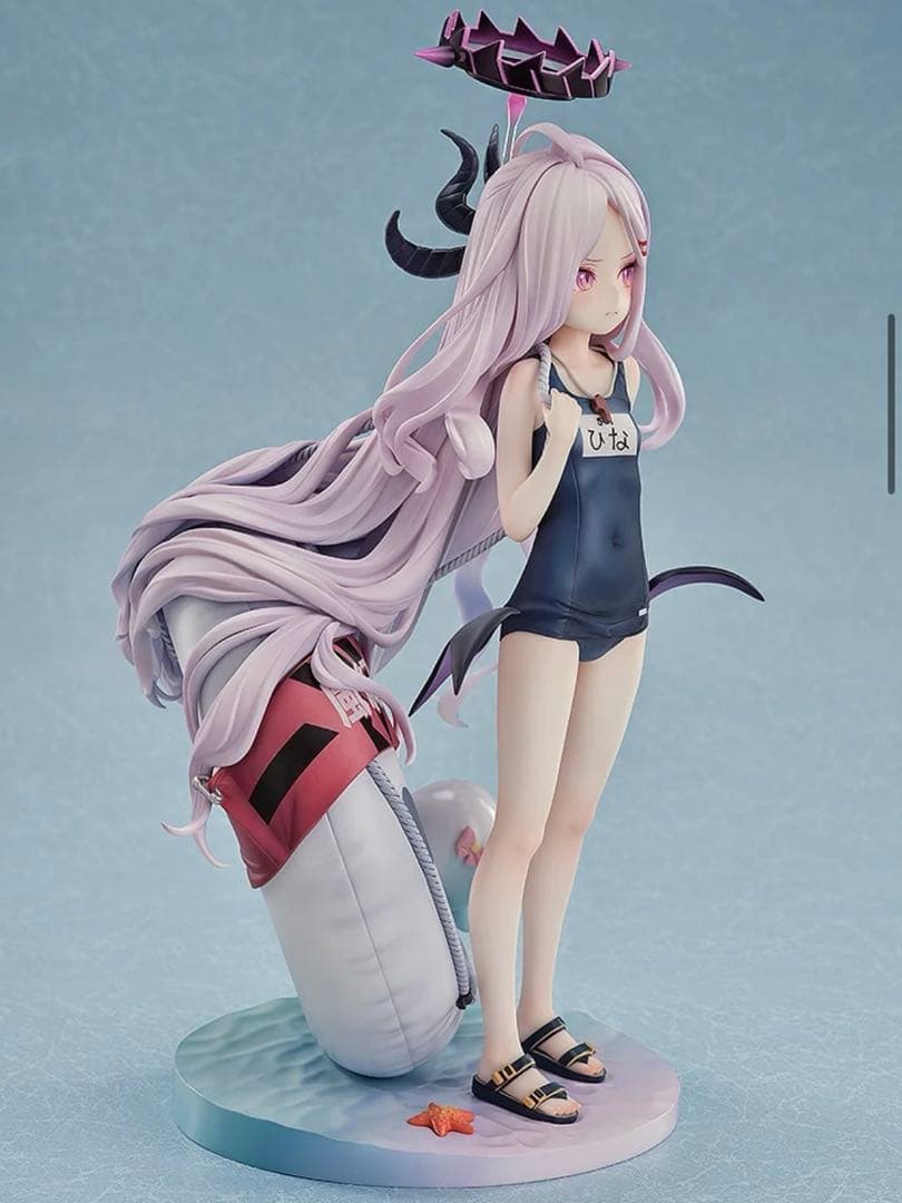 【新品未開封】ヒナ 水着 1/7完成品フィギュア ブルアカ