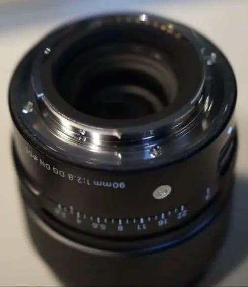 SIGMA 90mm F2.8 DG DN Eマウントレンズ