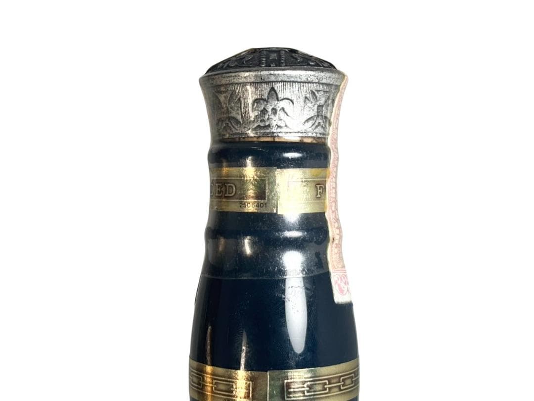 【9293】シーバスブラザーズ ロイヤルサルート 21年 青陶器