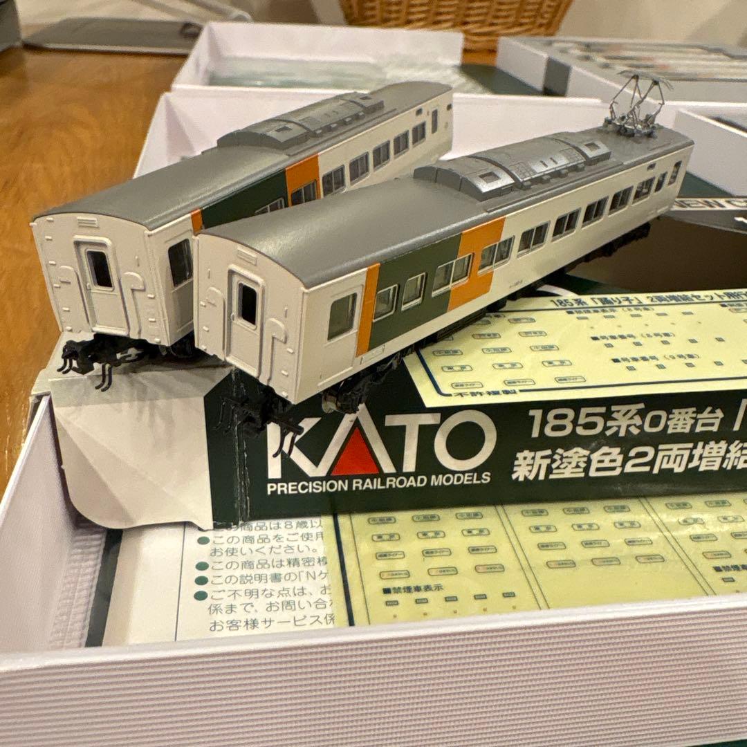 KATO 10-219/220/225 185系0番台踊り子新塗色15両フル③