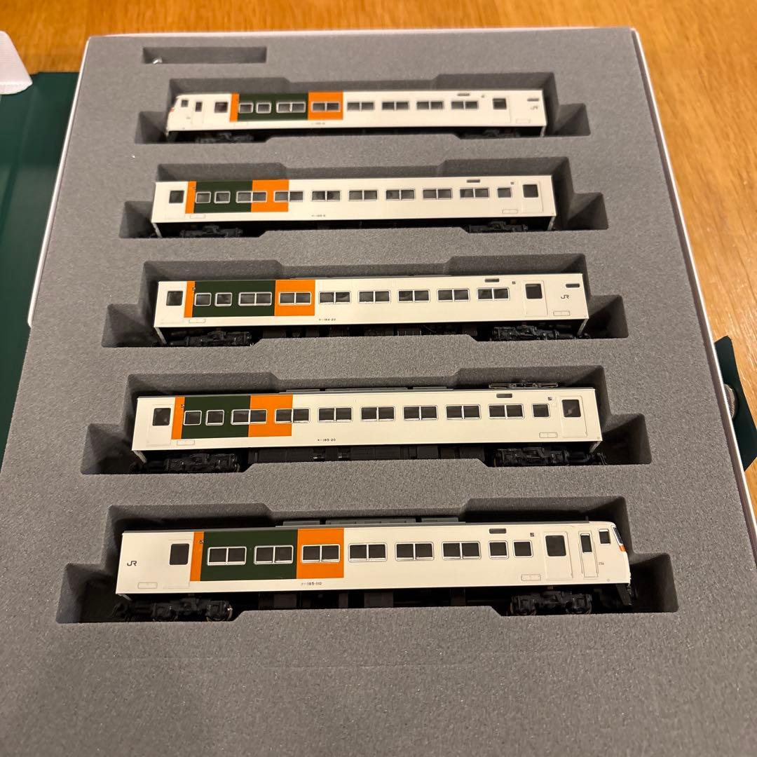 KATO 10-219/220/225 185系0番台踊り子新塗色15両フル③
