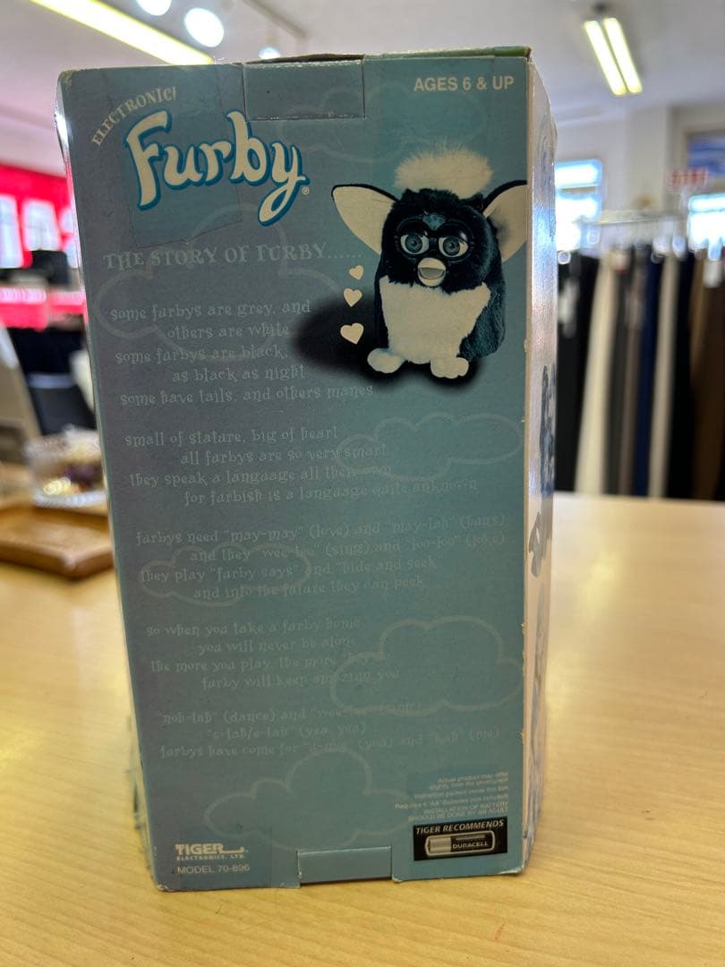 FURBY人形未使用 ヴィンテージ物