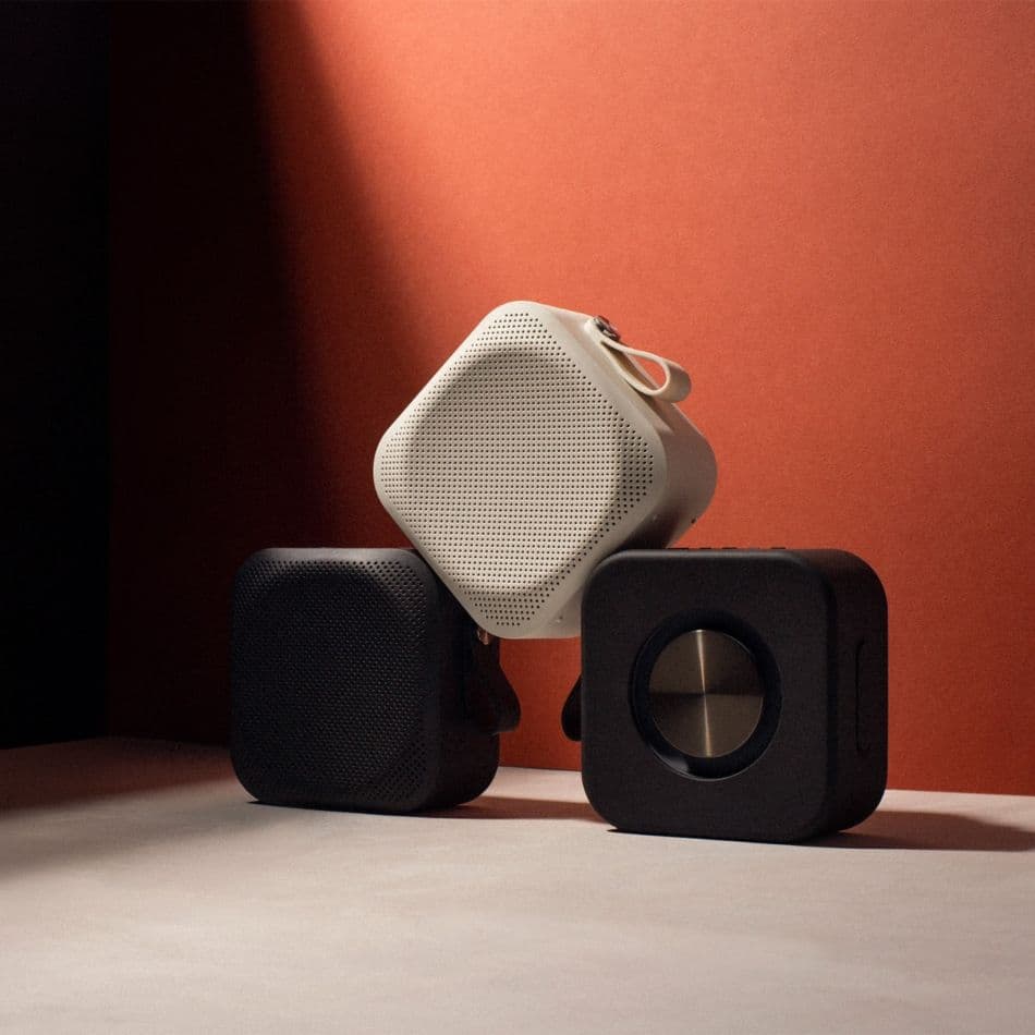 Sudio Bluetooth ポータブルスピーカー「F2」ホワイト