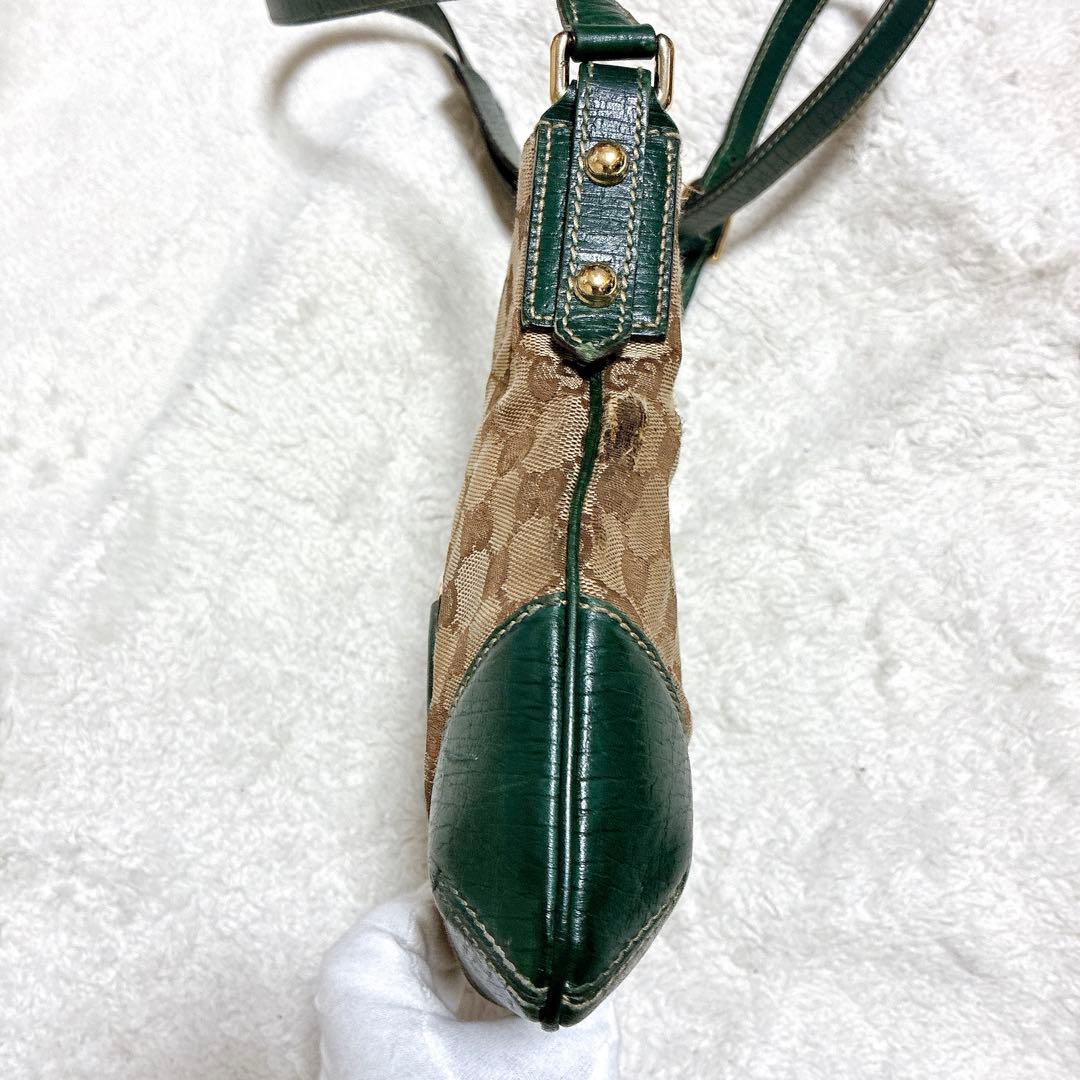 GUCCI グッチ　ショルダーバッグ シェリーライン　ホースビット