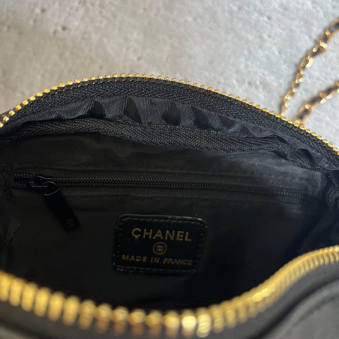 【新品未使用】CHANEL ブラック レザー ショルダーバッグ