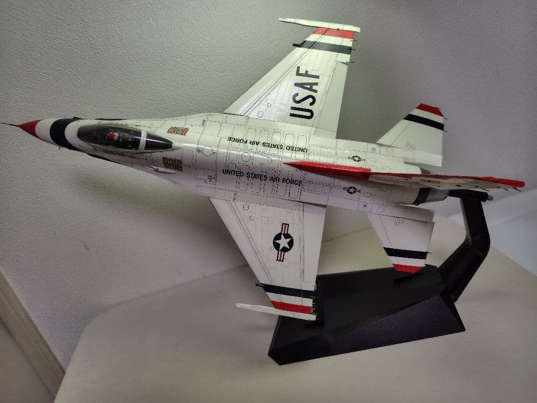 タミヤF-16 Cアメリカ空軍 1/32マスターワークコレクション