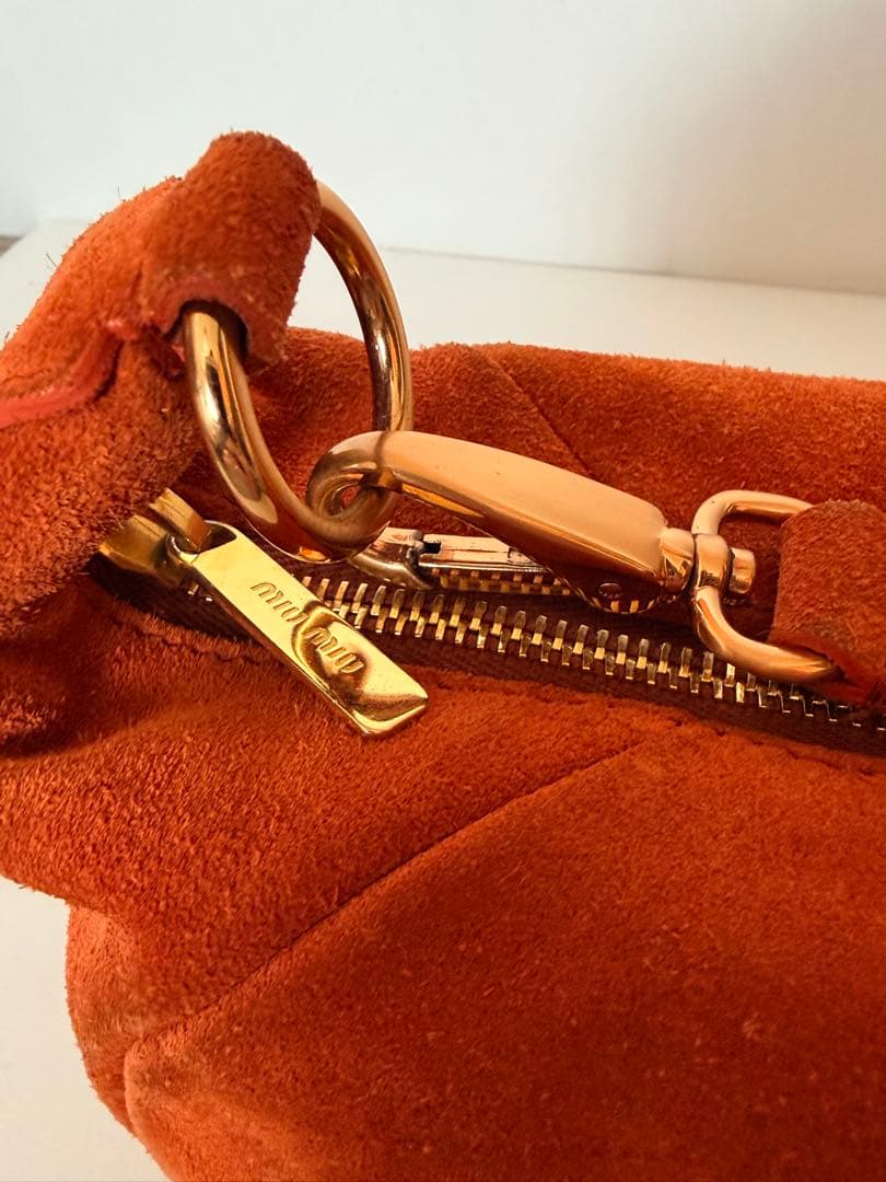 美品　ミュウミュウ　 スエード 花柄