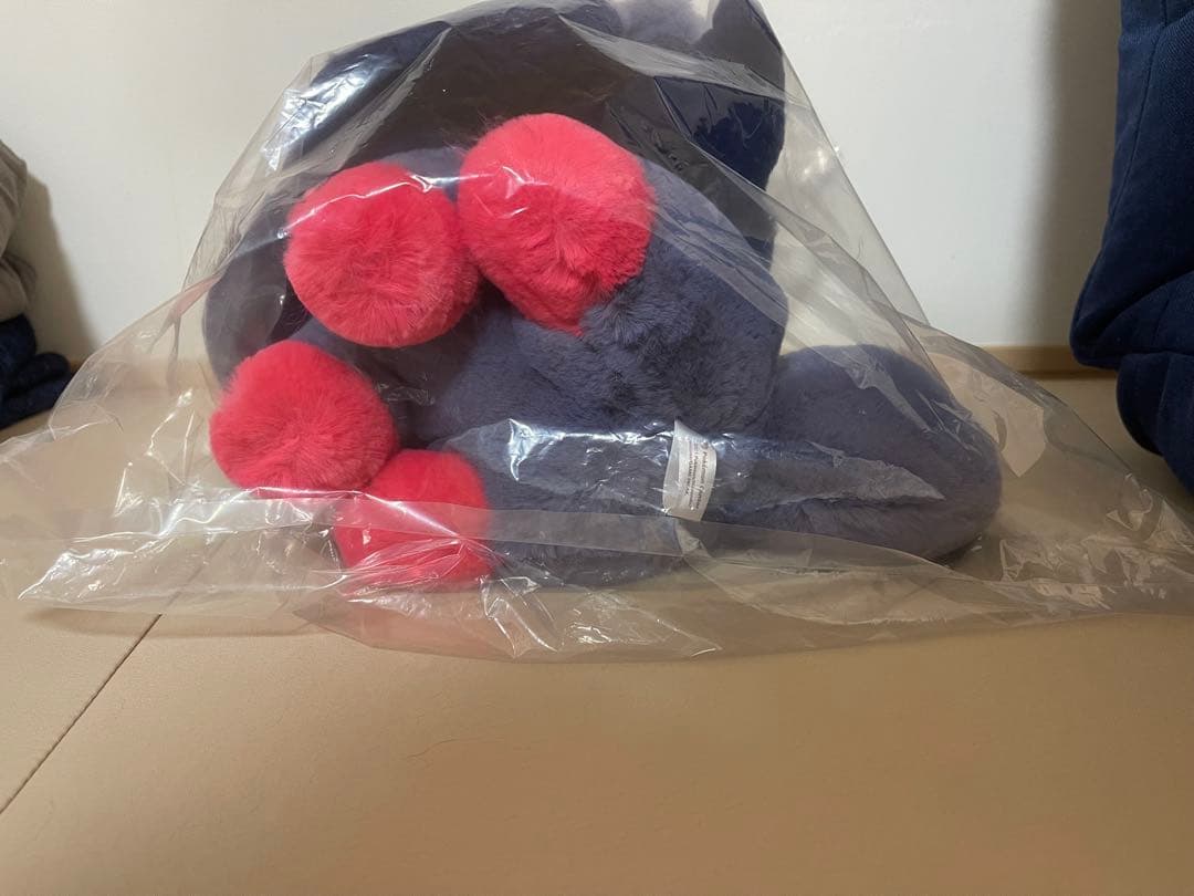 ポケモンセンターオリジナル　ふわふわ抱きぬいぐるみ　ゾロア