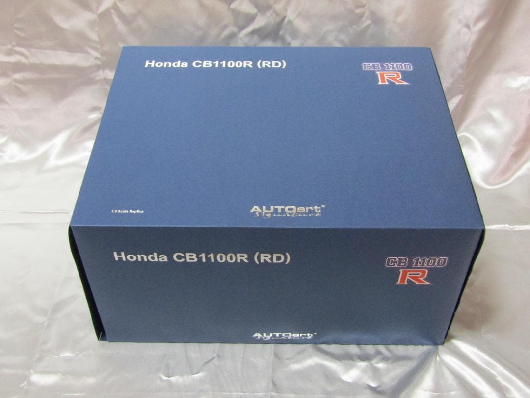 オートアート1/6　HONNDA　CB1100R　ホンダCB1100R