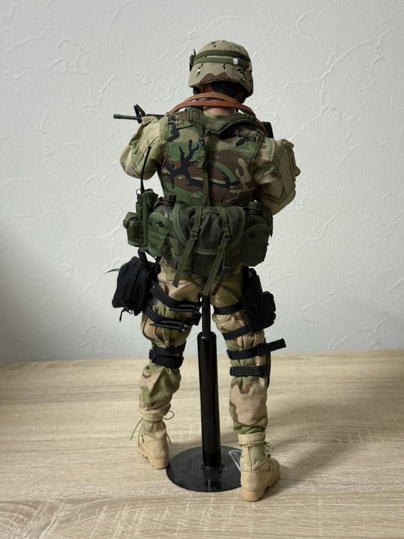 1/6 ミリタリーフィギュア スタンド付き ホットトイズ GIジョー