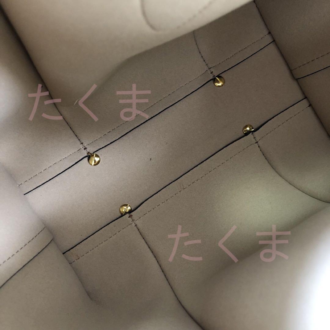 TOD'S トッズ ブラウン ショルダーバッグ