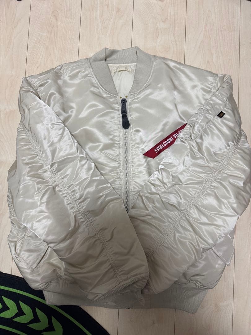 ALPHA INDUSTRIES【XL】MA-1 TIGHT JACKET