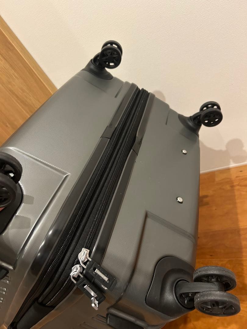 【新品】サムソナイト　スーツケース　大型