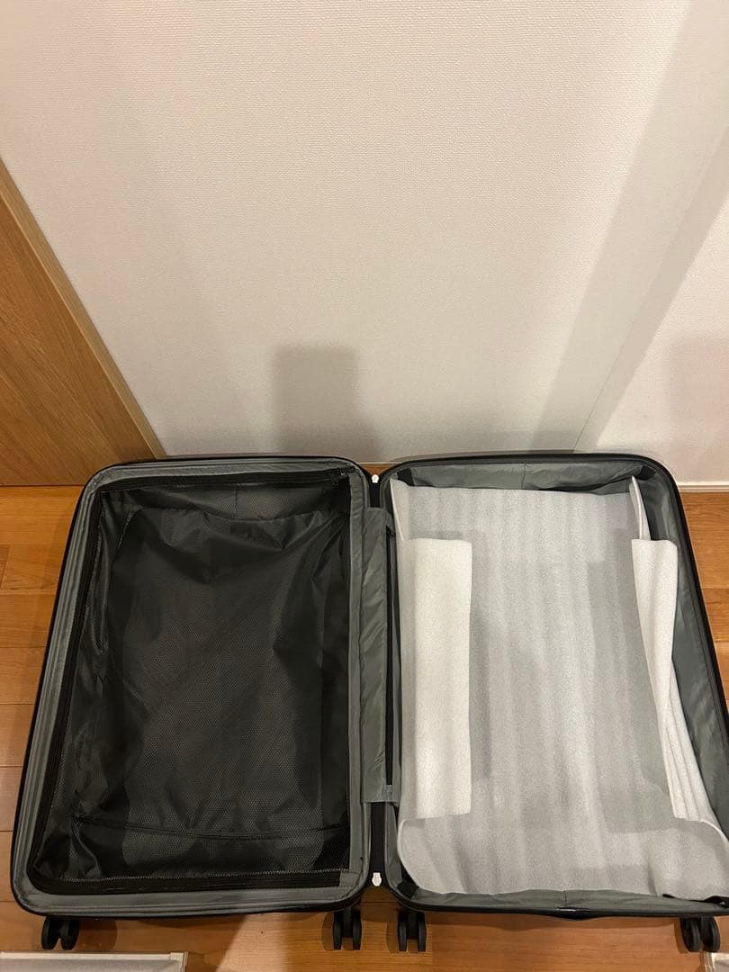 【新品】サムソナイト　スーツケース　大型