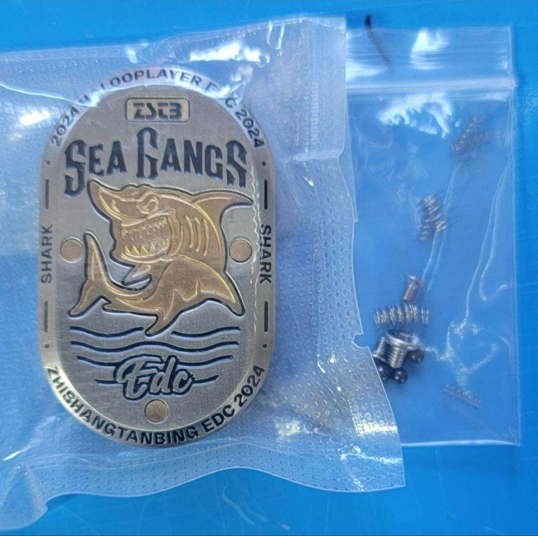 新品未開封 フィジェットトイ スライダー EDC サメ シャーク シルバー