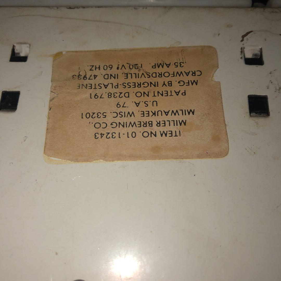 壁　飾り　什器　デコレーション　ビール　ビンテージ  巨大ナメクジ　ライト　レア