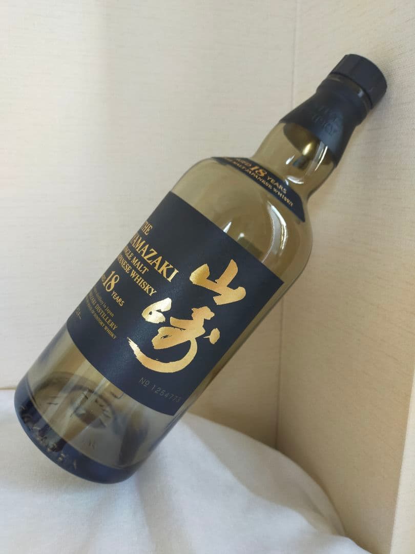 サントリー山崎18年空瓶(未洗）十箱　美品