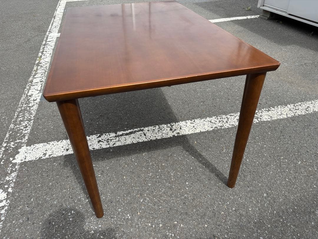 手渡し可 カリモク60 ダイニングテーブル W1300×D800×H700 茶